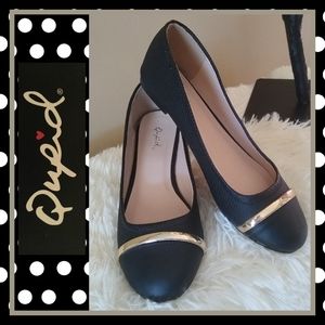 ❗FINAL❗Gently Used Quipid Black Ballet Flats